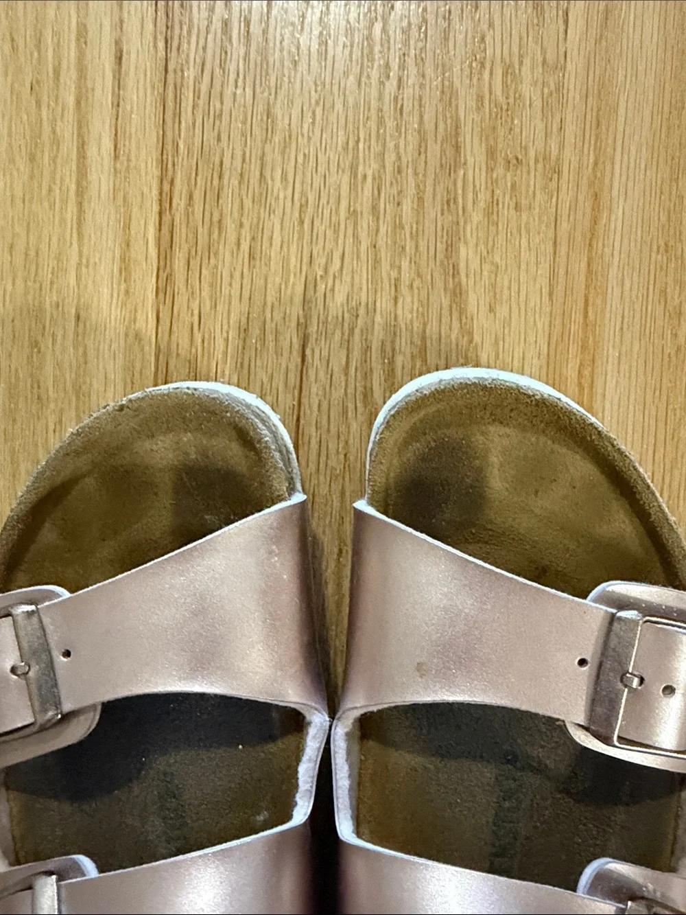 Birkenstock Rose Gold Arizona Sandals Sz 35